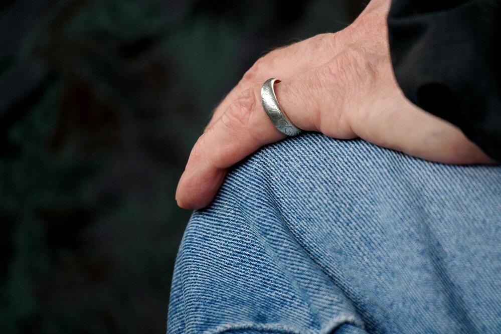 Associazione persone vedove: «Aggiornare le leggi a tutela dei soggetti sensibili»