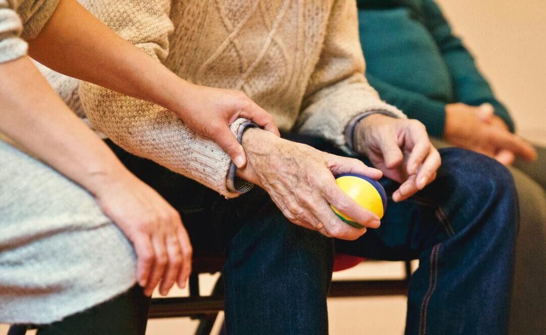 Assistenza agli anziani, nuovi fondi sbloccati dalla Giunta regionale
