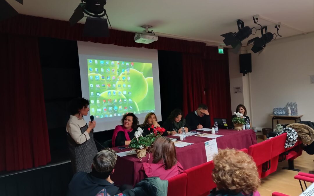 Emergenza educativa, l’outdoor come strategia didattica: la rete delle scuole all’aperto, in puglia per un workshop, lancia l’allarme