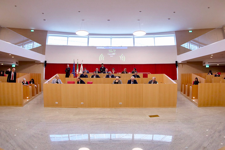 Regione, in bilancio i soldi per lo psicologo che sostiene gli studenti universitari
